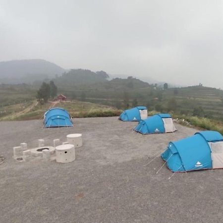 Misty Valley Resort Varagampadi Luaran gambar