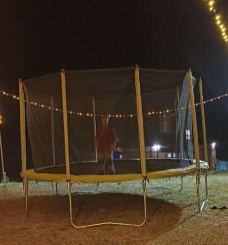 Misty Valley Resort Varagampadi Luaran gambar